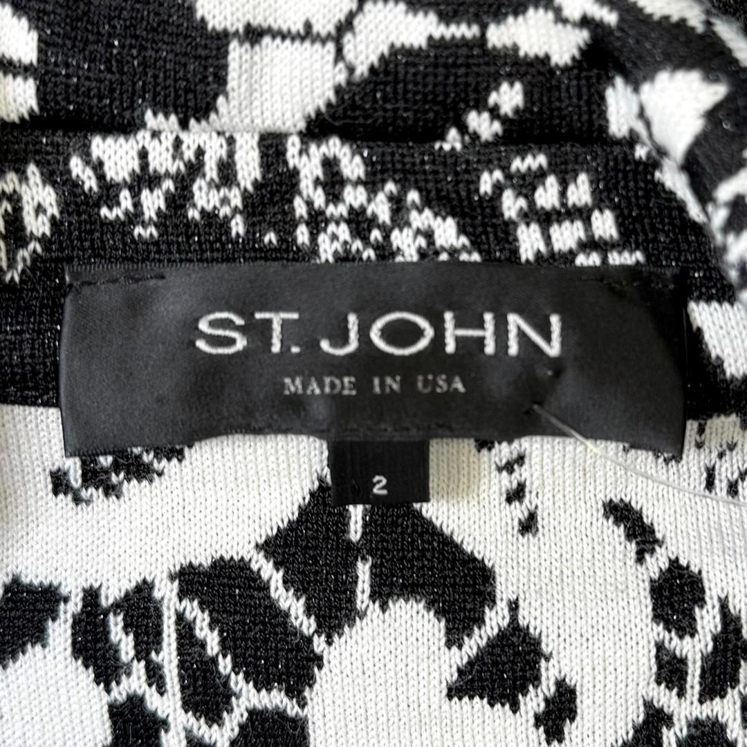 St. John Black & White Shiny Print Knit Jacket – Open Front – Size 2
