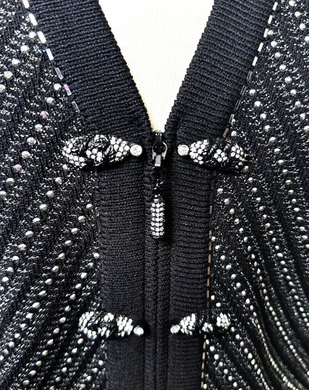 St. John Black Santana Knit Evening Jacket – Silver Metallic & Paillette Studded Design - Size 8
