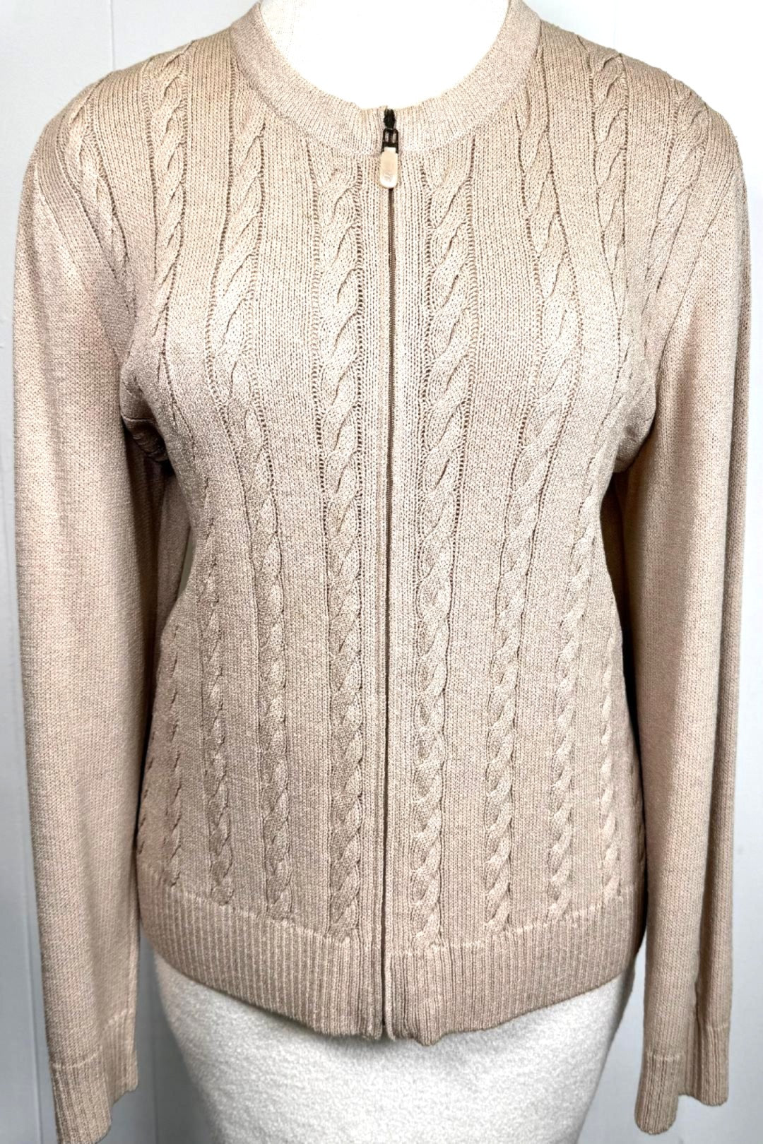 St. John Sport Beige Cable Jacket with Logo Zipper Pull – Size L/14/16