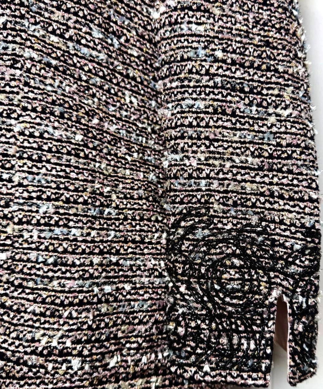St. John Couture Two-Piece Skirt Suit in Black, Pink & Blue Metallic Knit - Size 4