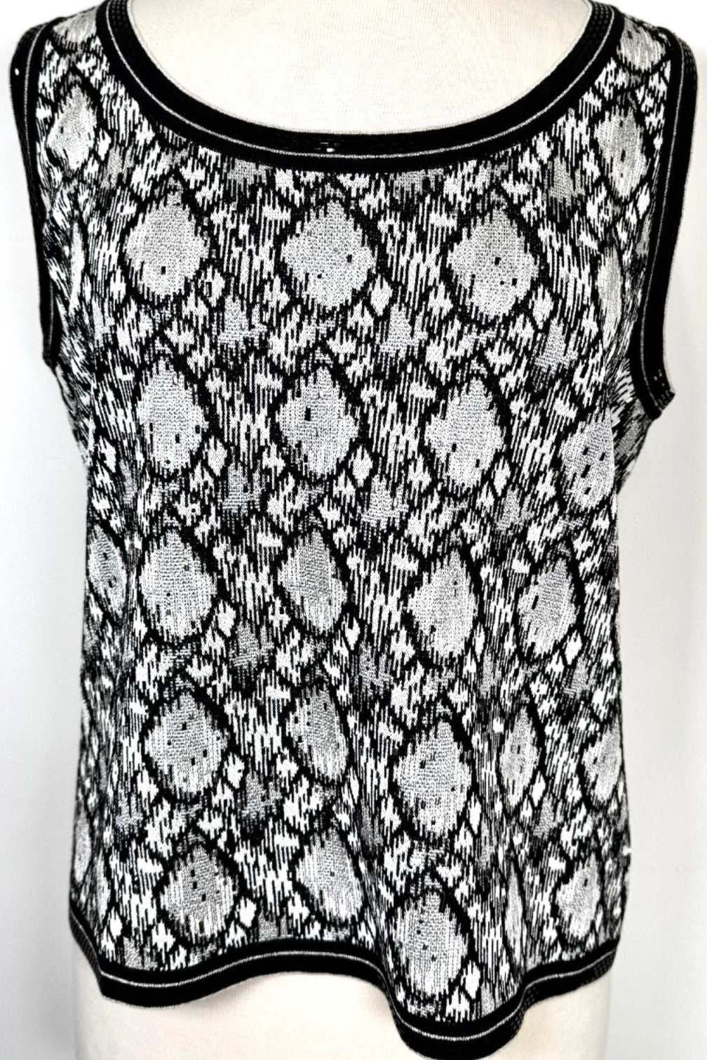 St. John Evening Black, White & Silver Snake Print Evening Set – Jacket & Shell - Size XL - NWT $2,090
