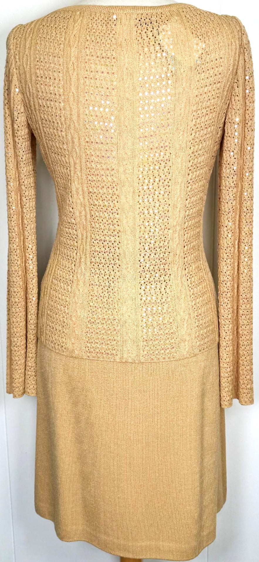 St. John Evening Yellow Santana Knit Evening Set – V-Neck Top & A-Line Skirt - Size 6