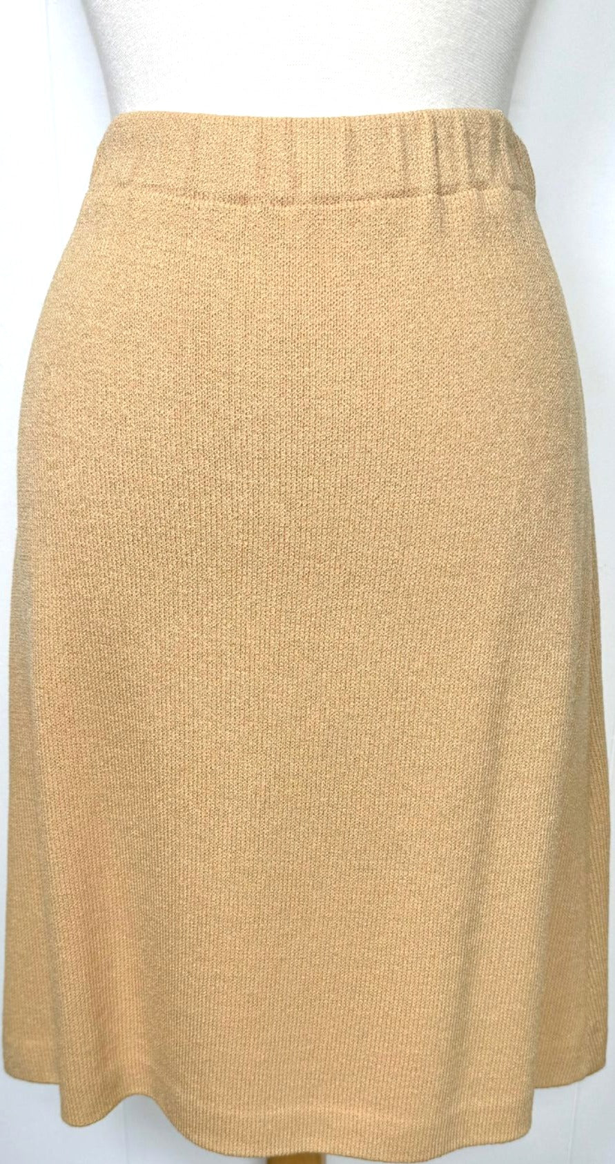 St. John Evening Yellow Santana Knit Evening Set – V-Neck Top & A-Line Skirt - Size 6