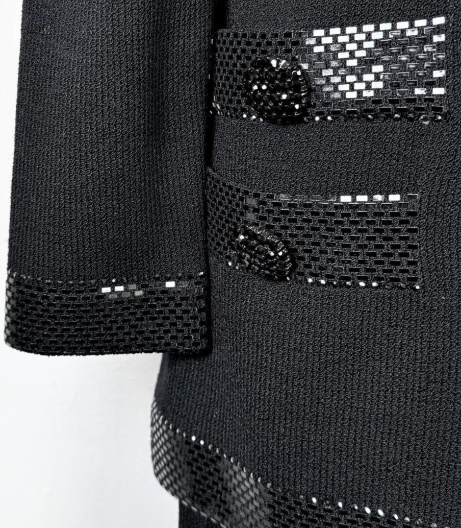 St. John Evening Black Santana Knit Skirt Suit with Elegant Paillette Detailing - Size 6 / 8