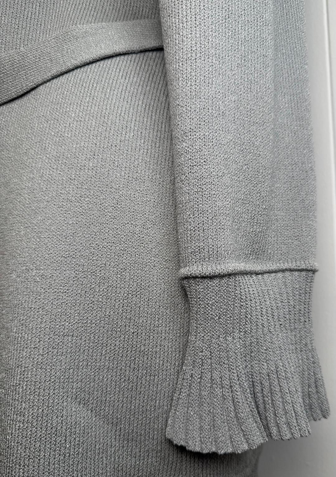 St. John Light Grey Santana Knit Ruffled Kelly Coat – Belted – Size 12