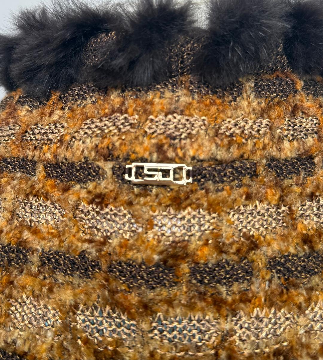 St. John Textured Wool-Blend Coat with Brown Fur Trim – Belted Open Style - Size P