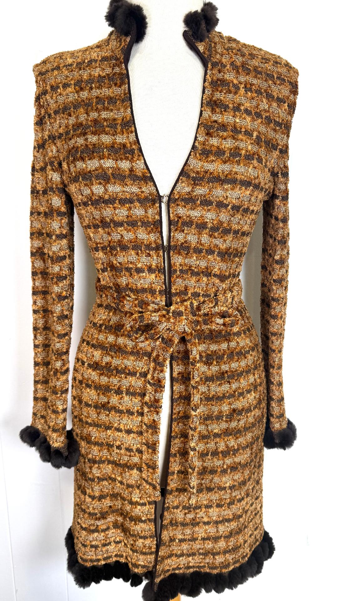 St. John Textured Wool-Blend Coat with Brown Fur Trim – Belted Open Style - Size P