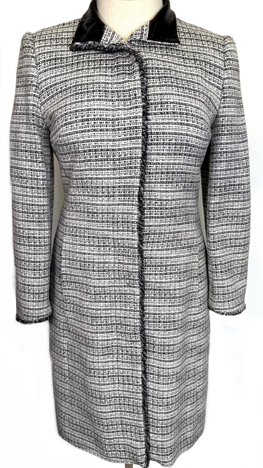 St. John Black & White Textured Wool-Blend Knit Coat – Fringe Trim & Leather Detail – Size 10