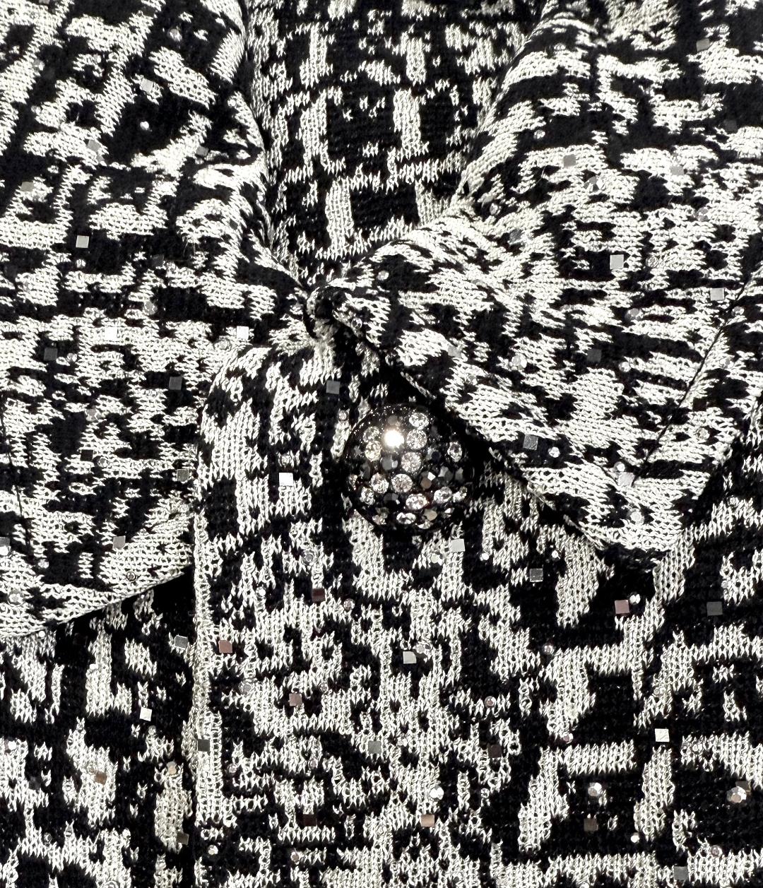 St. John Black & White Textured Wool-Blend Coat – Crystal Paillettes & Buttons – Size 12
