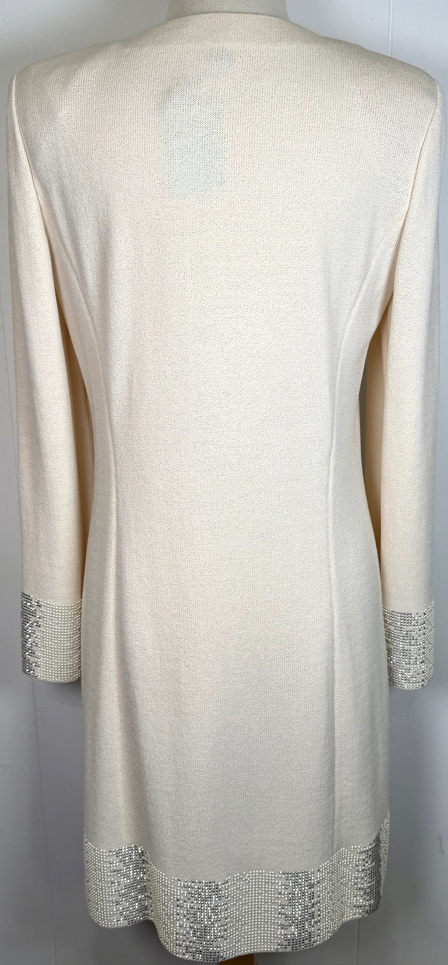 St. John Off-White Santana Knit Coat – Silver & Pearl Paillettes – Elegant Evening Glow – Size 6