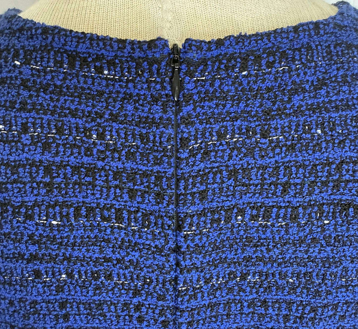 St. John Black, Blue & White Textured Santana Knit Dress – Size 16