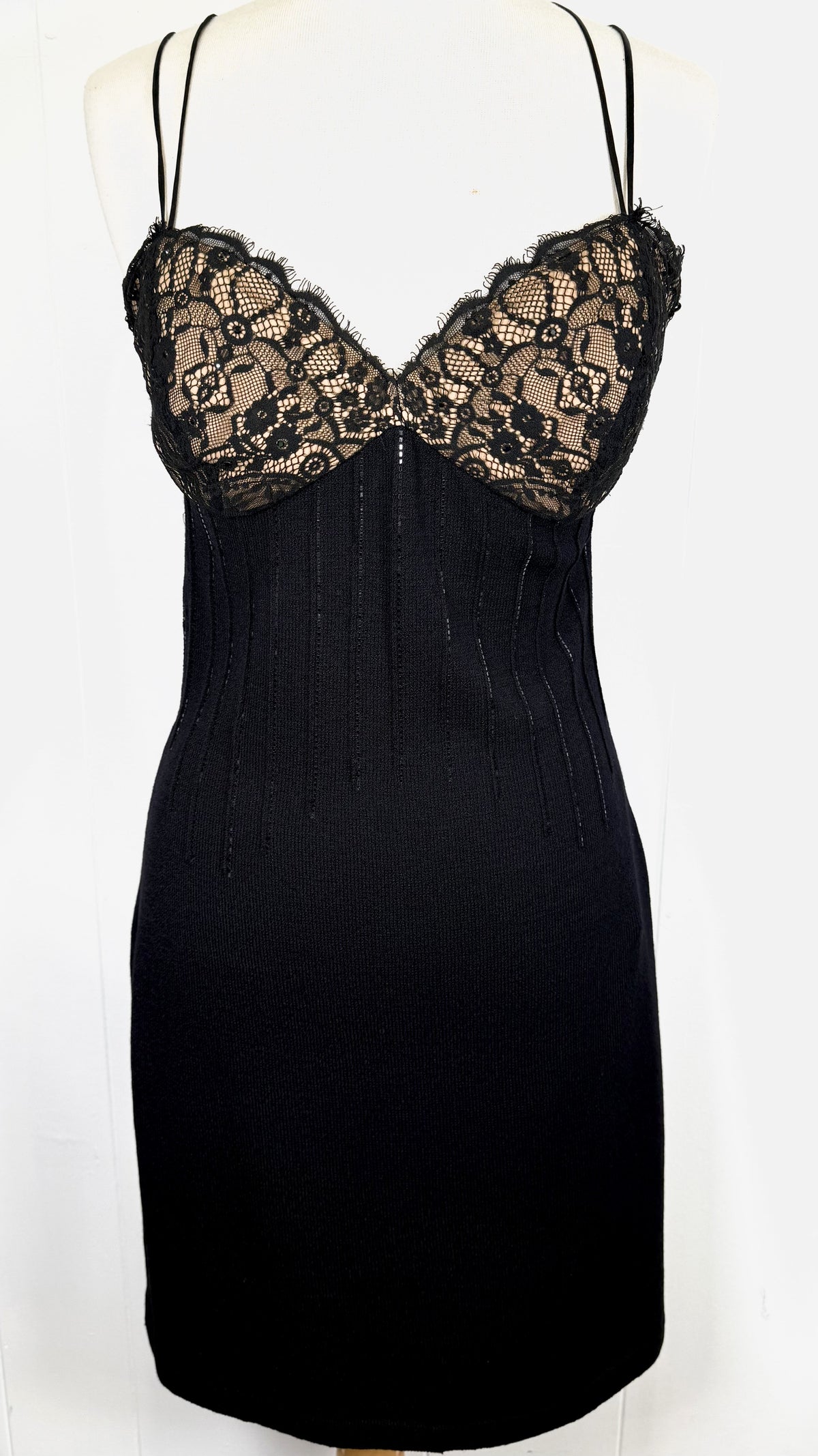 St. John Black Santana Knit Evening Dress – Lace Bodice & Paillette Detail – NWT