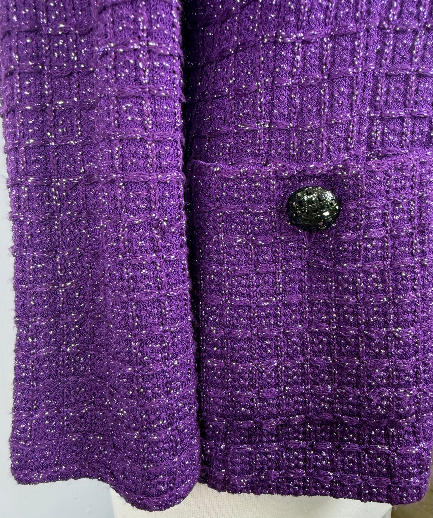 St. John Purple Textured Santana Knit Jacket – Metallic Yarn & Black Crystal Details - Size 8