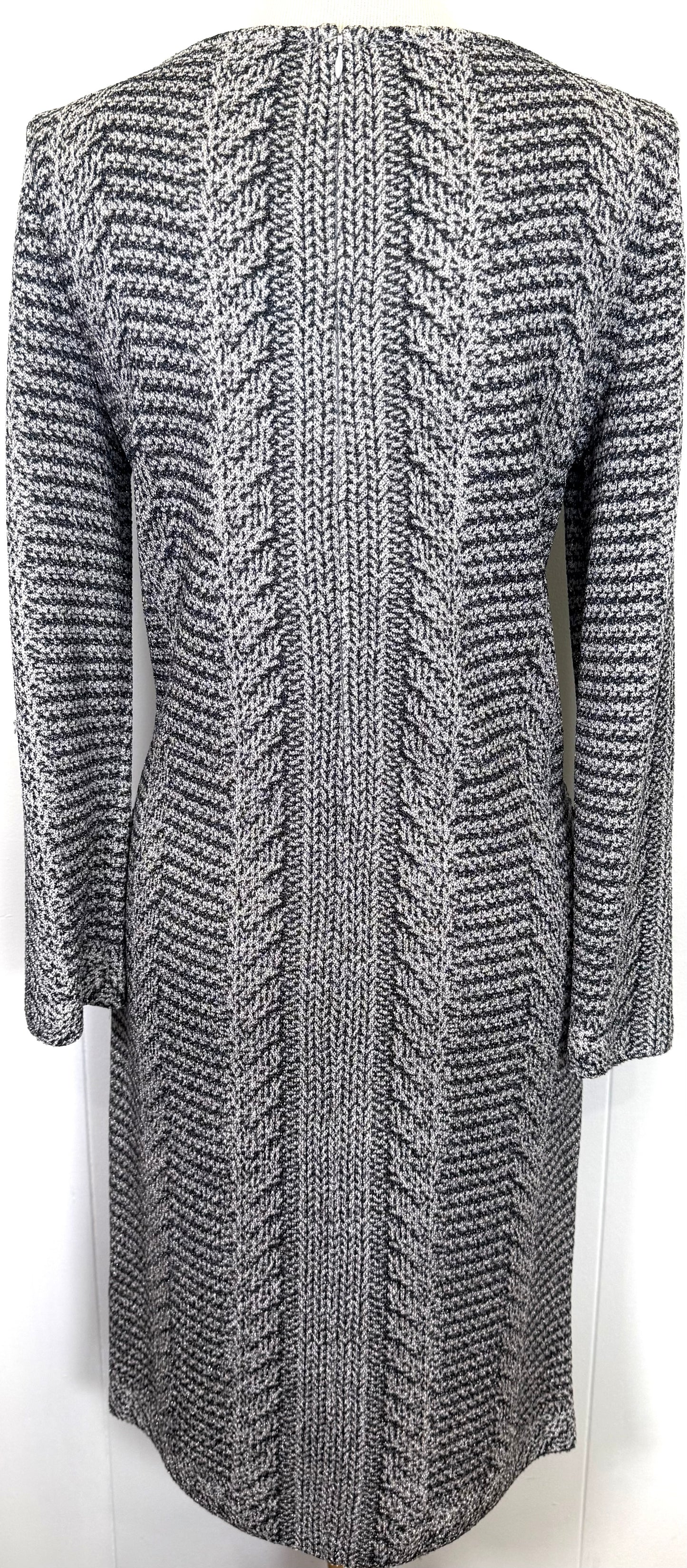 St. John Gray & Silver Lightweight Knit Long Sleeve Dress – Size 10