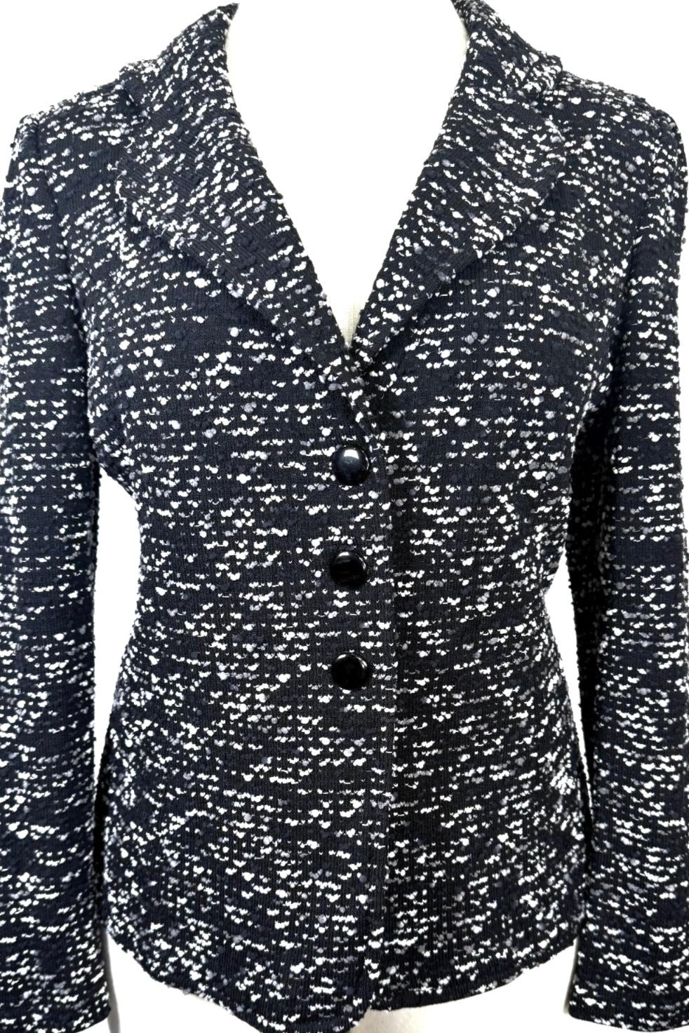 St. John for Nordstrom Classic Wool Blend Eyelash Knit Jacket in Black & White - Size 10