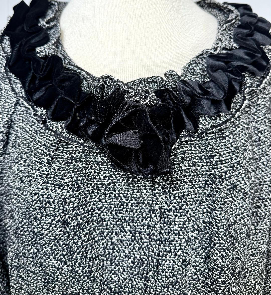 St. John Couture Black & White Textured Swing Jacket with Velvet Trim - Size 12/14