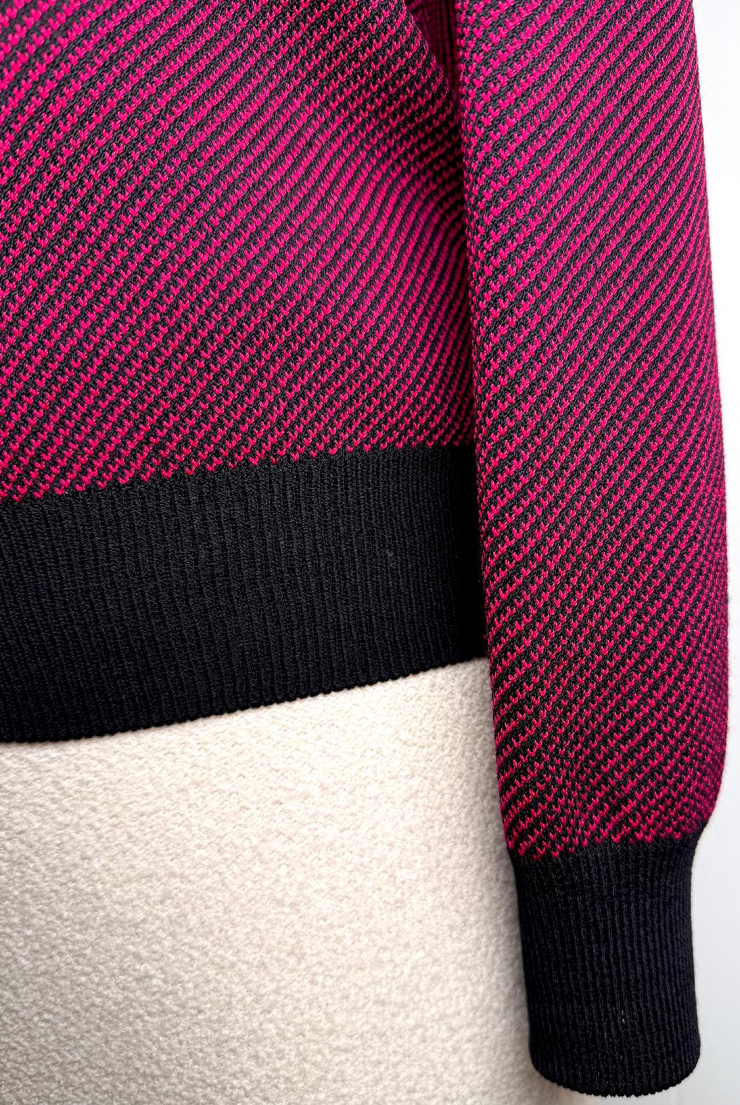 St. John Cranberry Red Santana Knit Jacket – Black Trim & Zip Front – Size 10