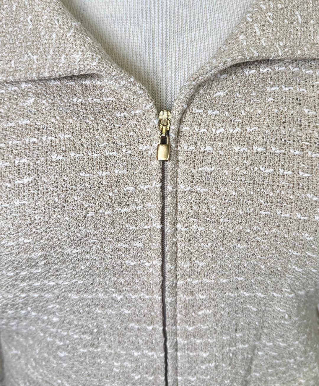 St. John Beige Textured Santana Knit Jacket – Zip Front – Size 6