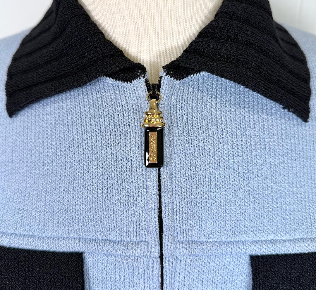 St. John Black & Light Blue Santana Knit Jacket – Zip Front – Size P (Fits 6/8)