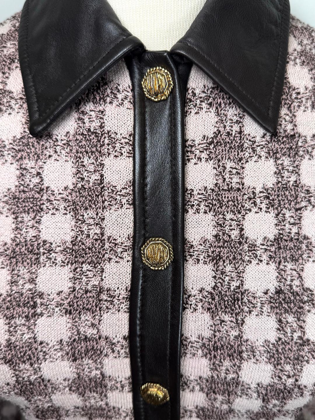 St. John Light Pink & Brown Textured Knit Jacket with Leather Trim – Size 6