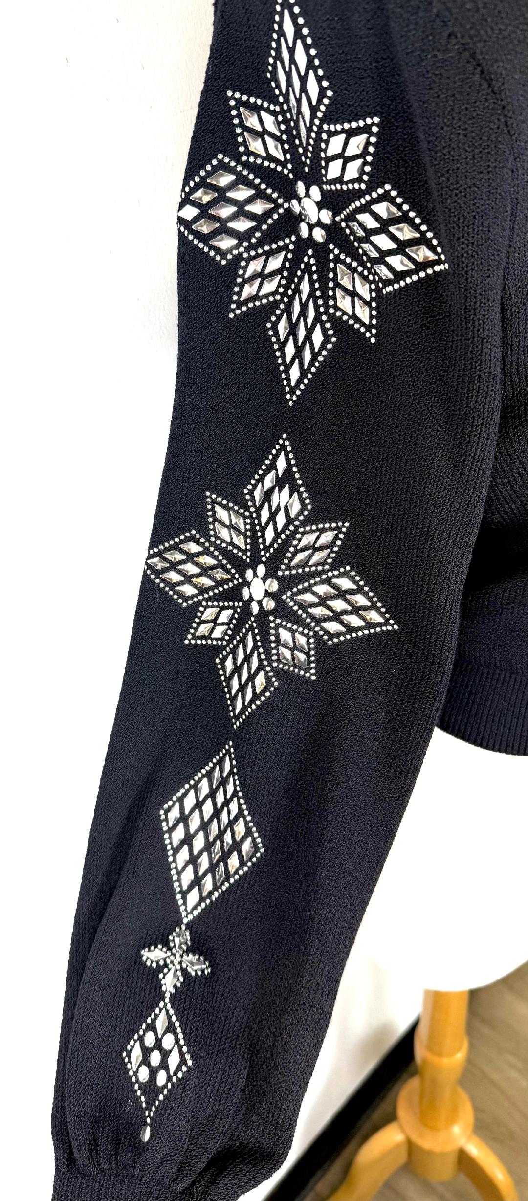 St. John Black Santana Knit Zip Jacket – Silver Paillette Detail & Contrast Collar – Size 10/12