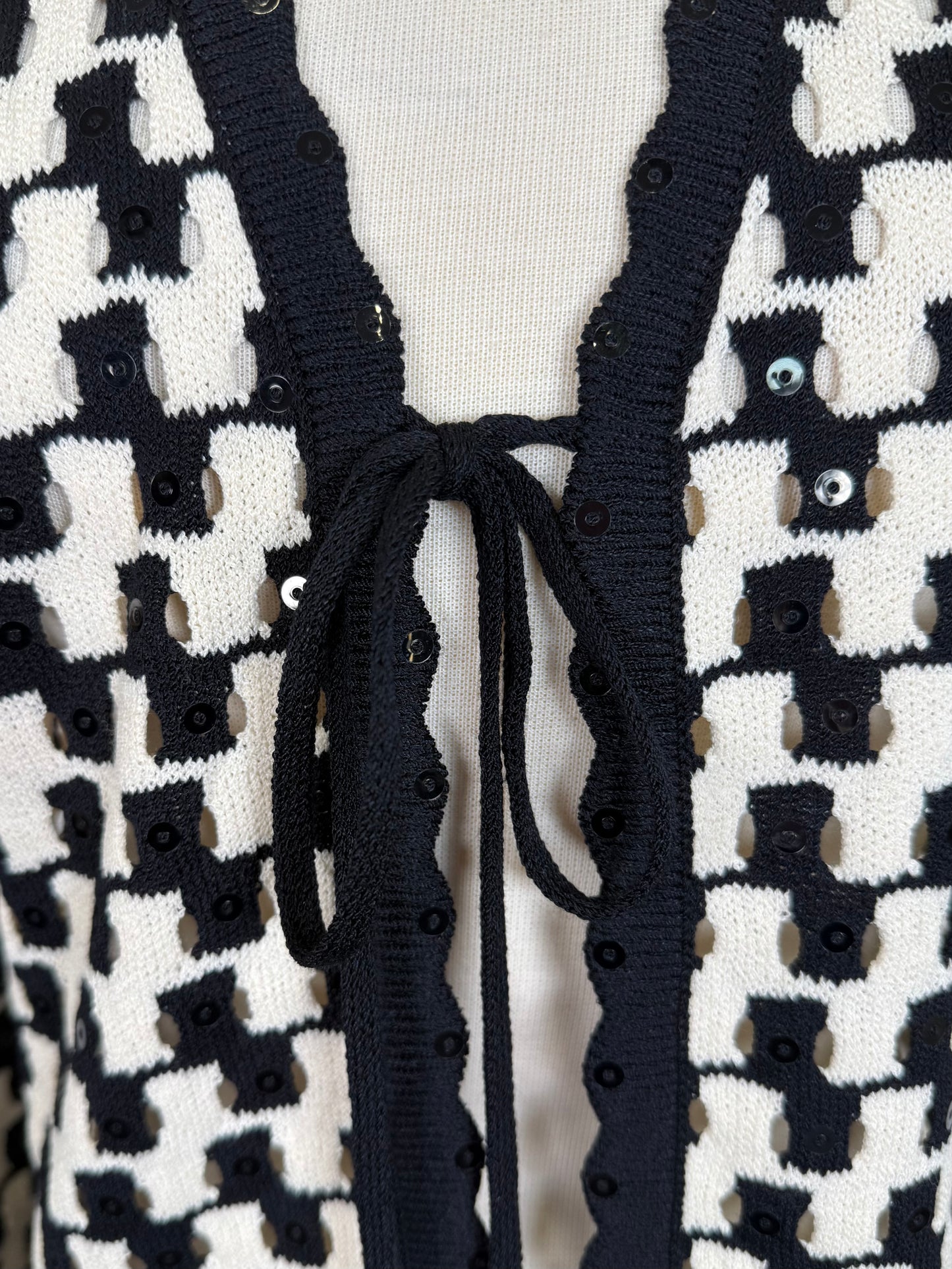 St. John Black & White Santana Knit Jacket – Open Stitch & Black Paillettes – Size 4