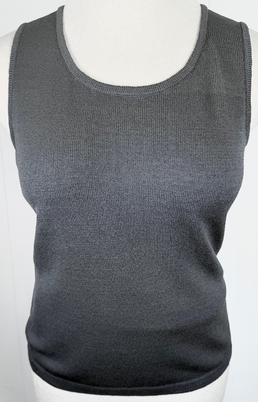 St. John Gray Flint Santana Knit Two-Piece Set – Jacket & Sleeveless Shell - NWT $1,995 - Size M / 8