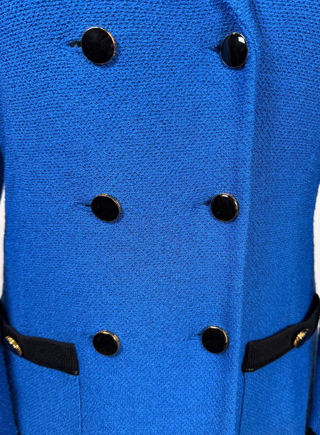 St. John Blue Textured Knit Double-Breasted Skirt Suit – Black Trim & Gold Logo Buttons - Size 10/12