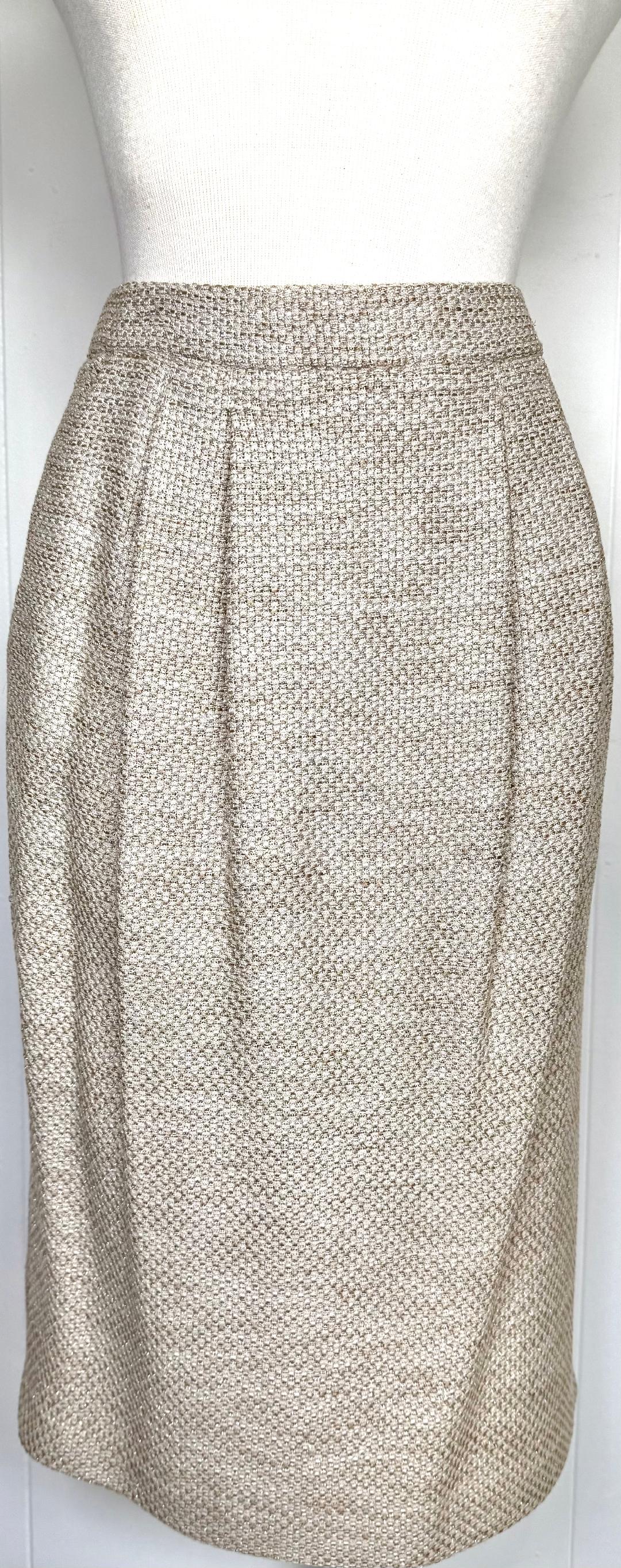 St. John Beige & Silver Textured Knit Suit – Sequin Trim Jacket & Pleated Skirt – Size 6