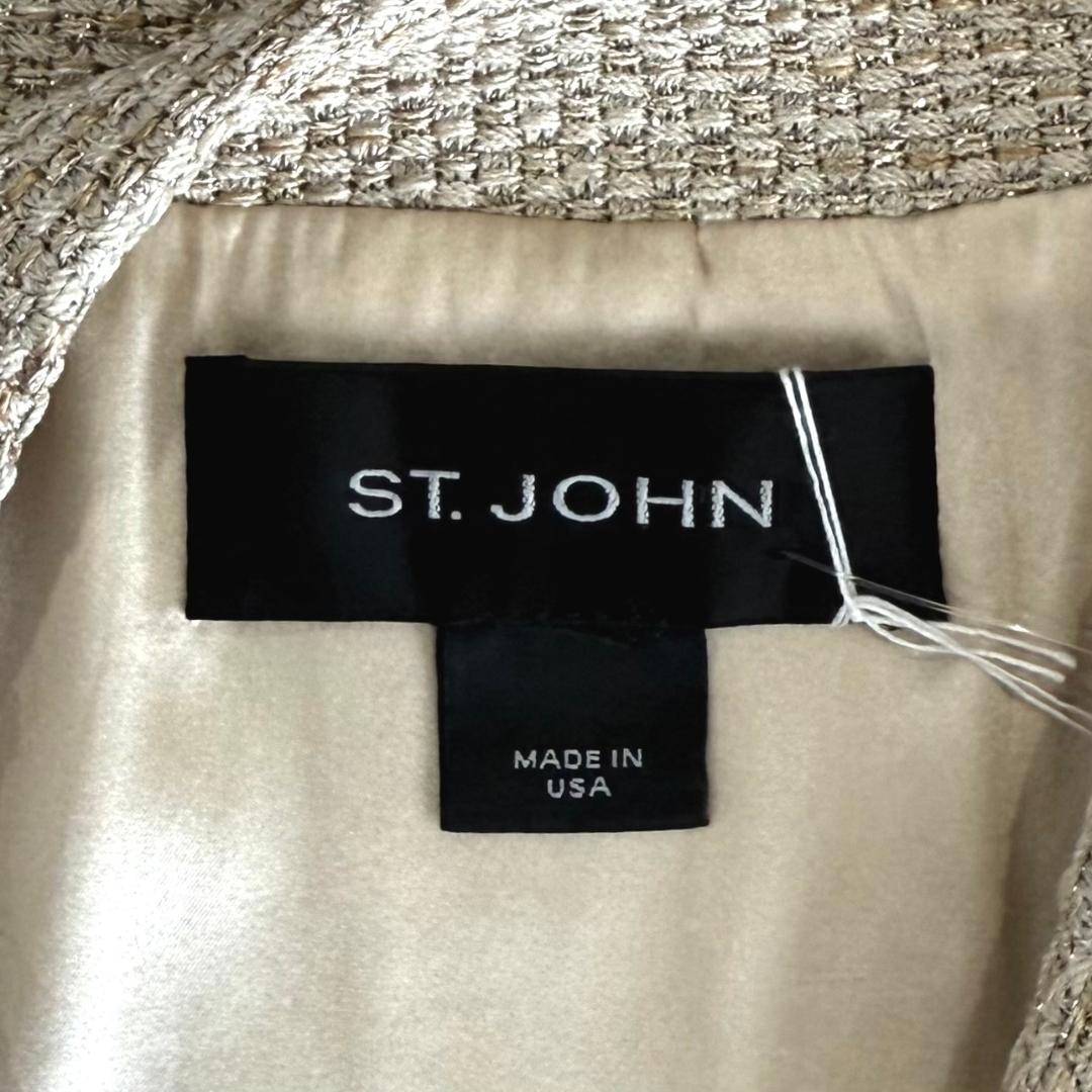 St. John Beige & Silver Textured Knit Suit – Sequin Trim Jacket & Pleated Skirt – Size 6