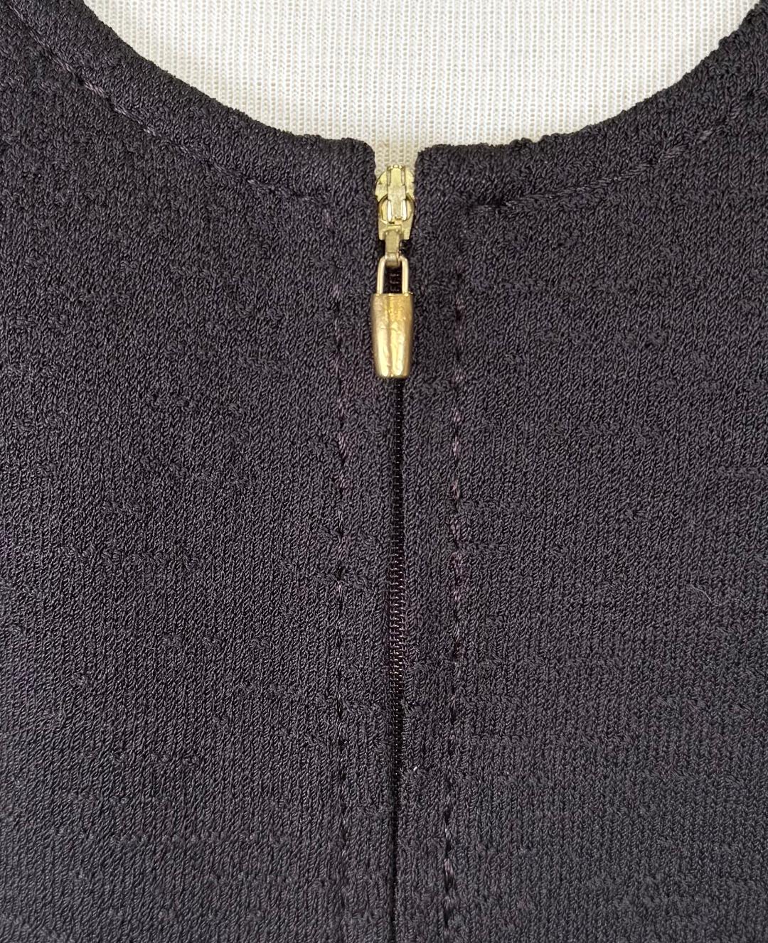 St. John Dark Brown Santana Knit Skirt Suit – Zipper Front Jacket – Size 6