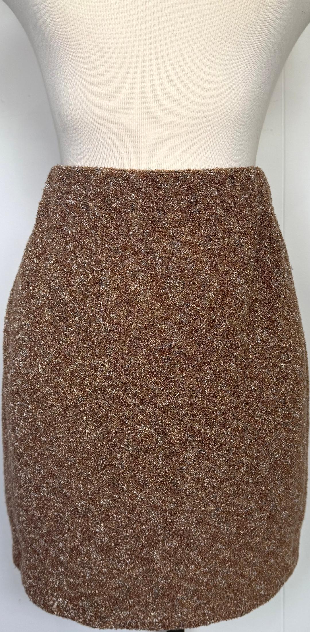 St. John Multi Brown Textured Knit Skirt Suit – Logo Buttons & Trim – Size 6