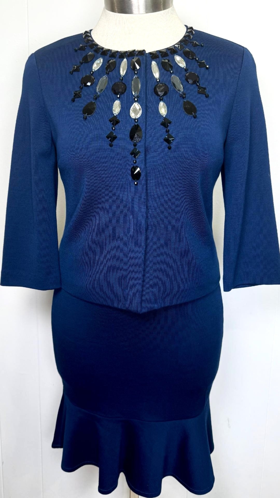 St. John Blue Wool Blend Knit Skirt Suit – Embellished Jacket – Size 6