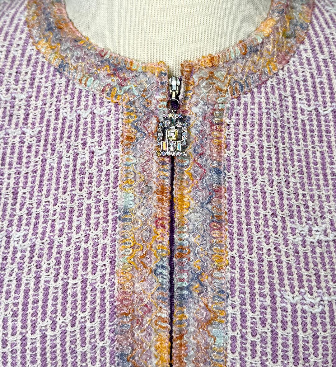 St. John Couture White & Purple Textured Knit Suit – Multi Trim & Zipper Front – Size 10 (Fits 6/8)