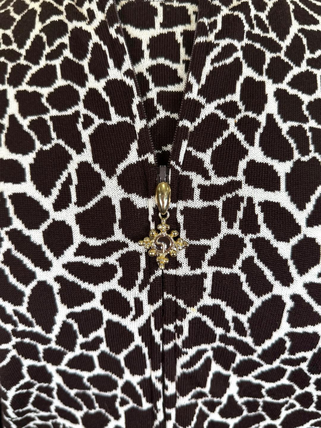 St. John Wool Blend Knit Brown and White Print Jacket & Top Set – Gold Trim & Logo Zipper Detail – Size 2 / P