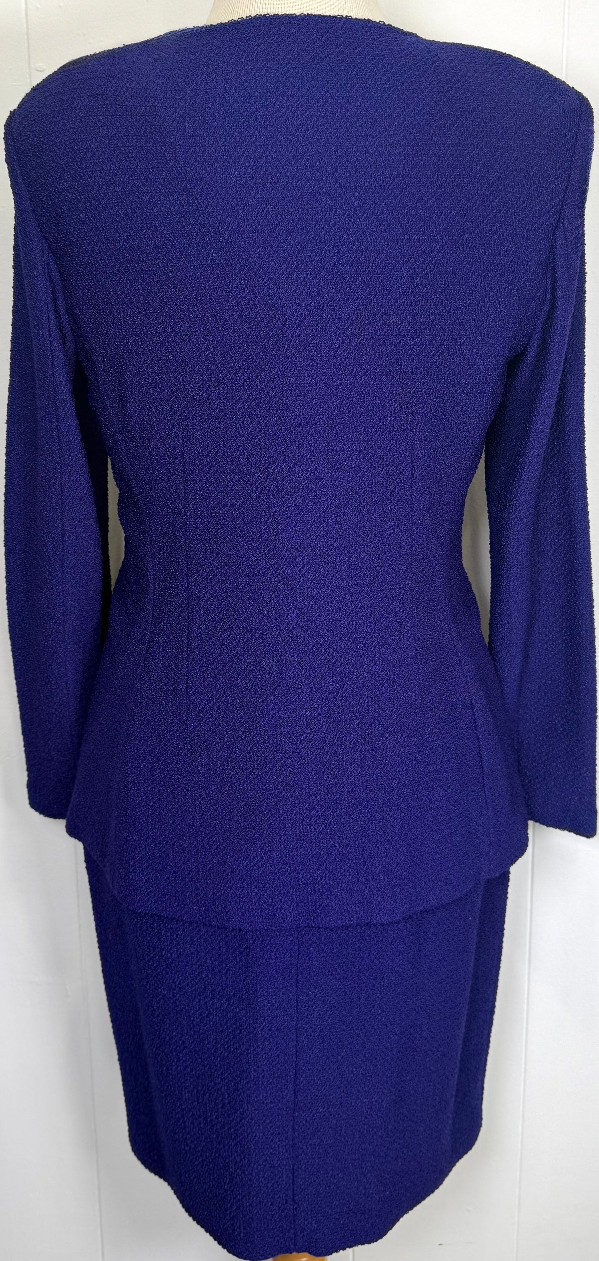 St. John Purple Textured Wool Blend Jacket & Sheath Dress Suit – Size 8