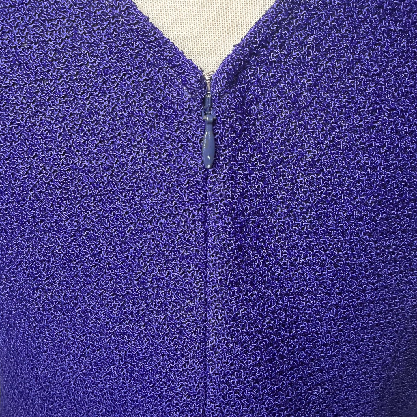 St. John Purple Textured Wool Blend Jacket & Sheath Dress Suit – Size 8