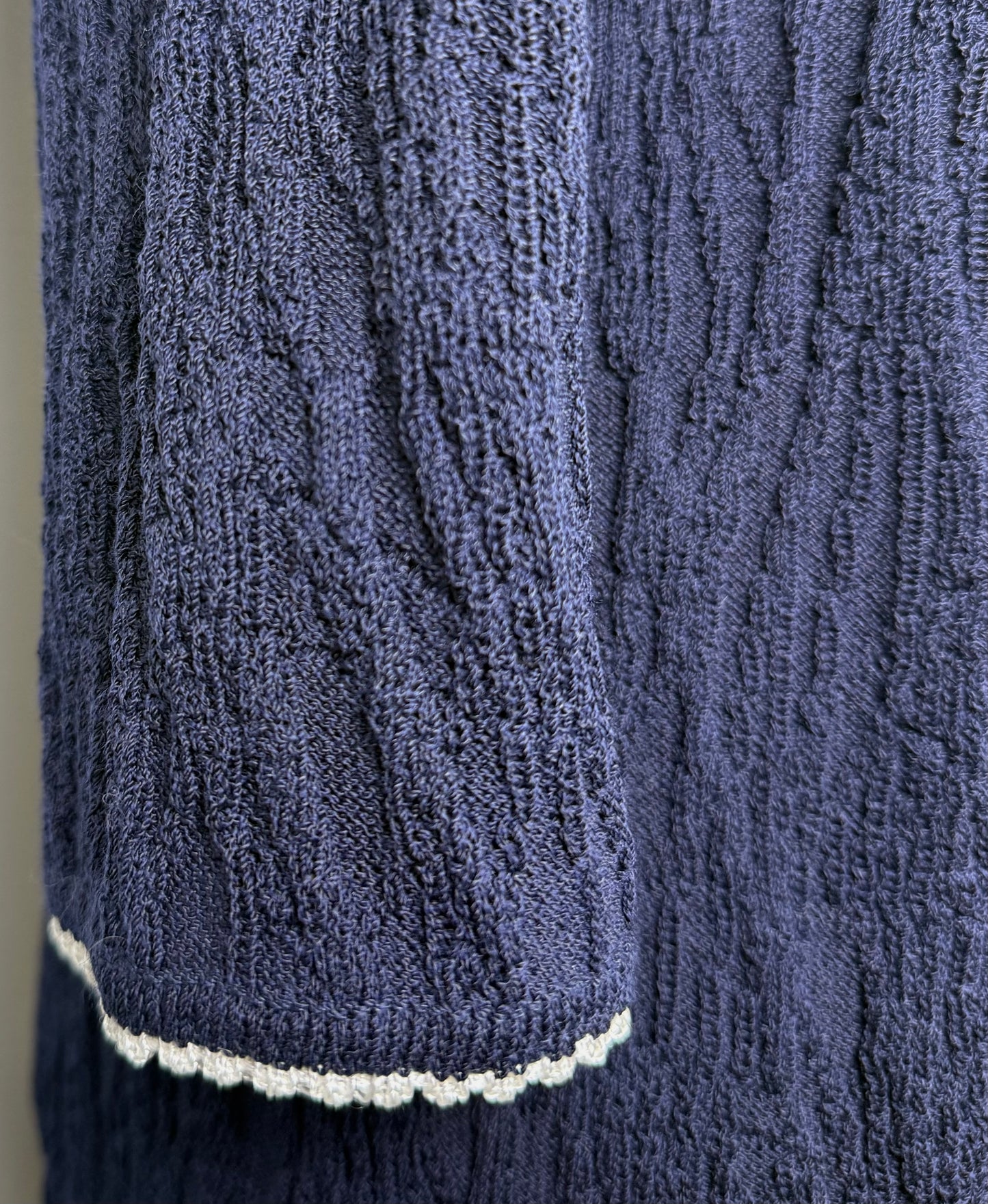 St. John Navy Textured Santana Knit Jacket & Dress Outfit – White Trim – Size 4/6