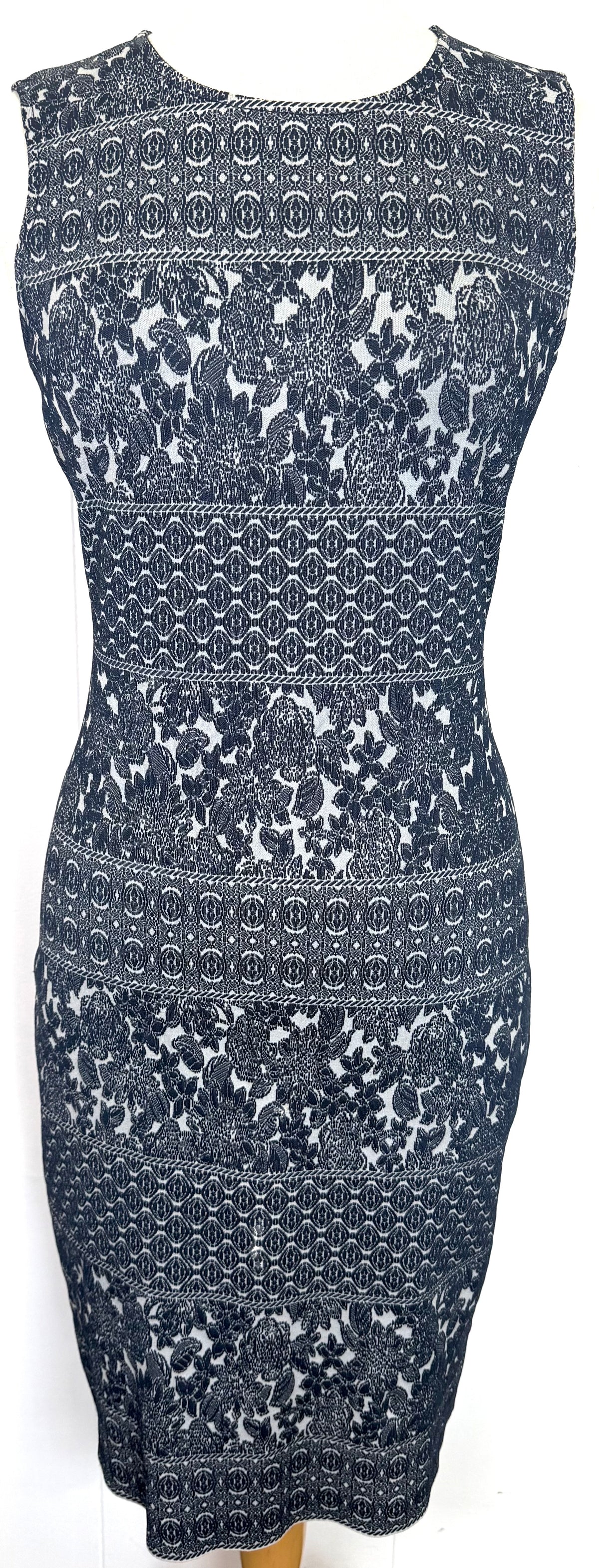 St. John Textured Print Knit Two-Piece Jacket & Dress – Silver & Navy Buttons – Size 6