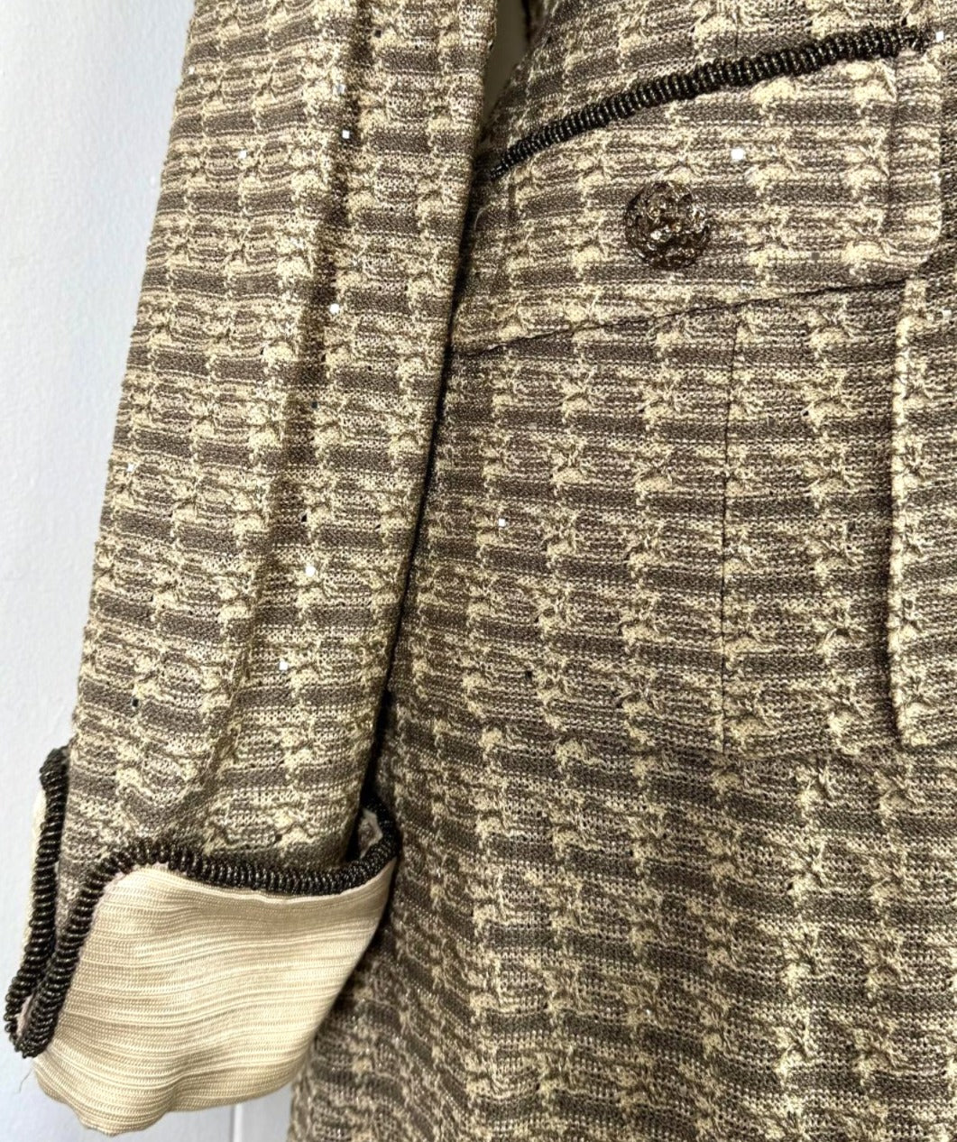 St. John Evening Taupe Textured Knit Evening Skirt Suit with Sparkling Paillettes - Size 10