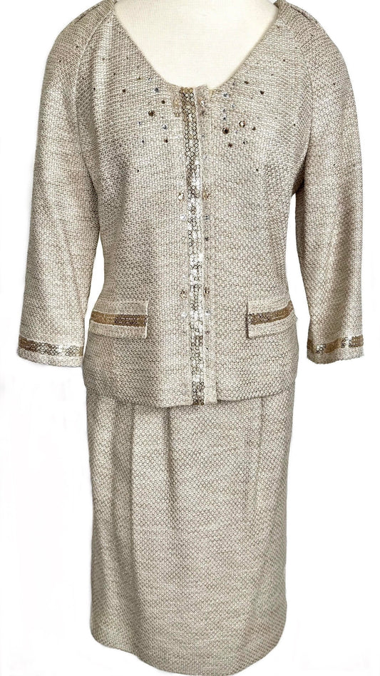 St. John Beige & Silver Textured Knit Suit – Sequin Trim Jacket & Pleated Skirt – Size 6